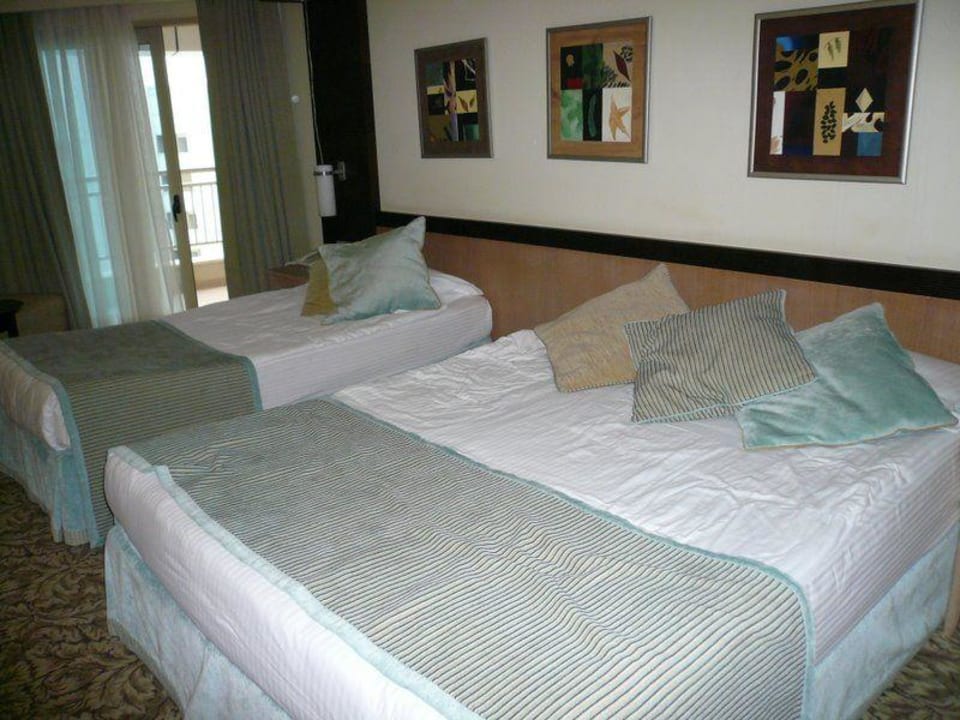 Unser Zimmer im 9.Stock Royal Wings Hotel