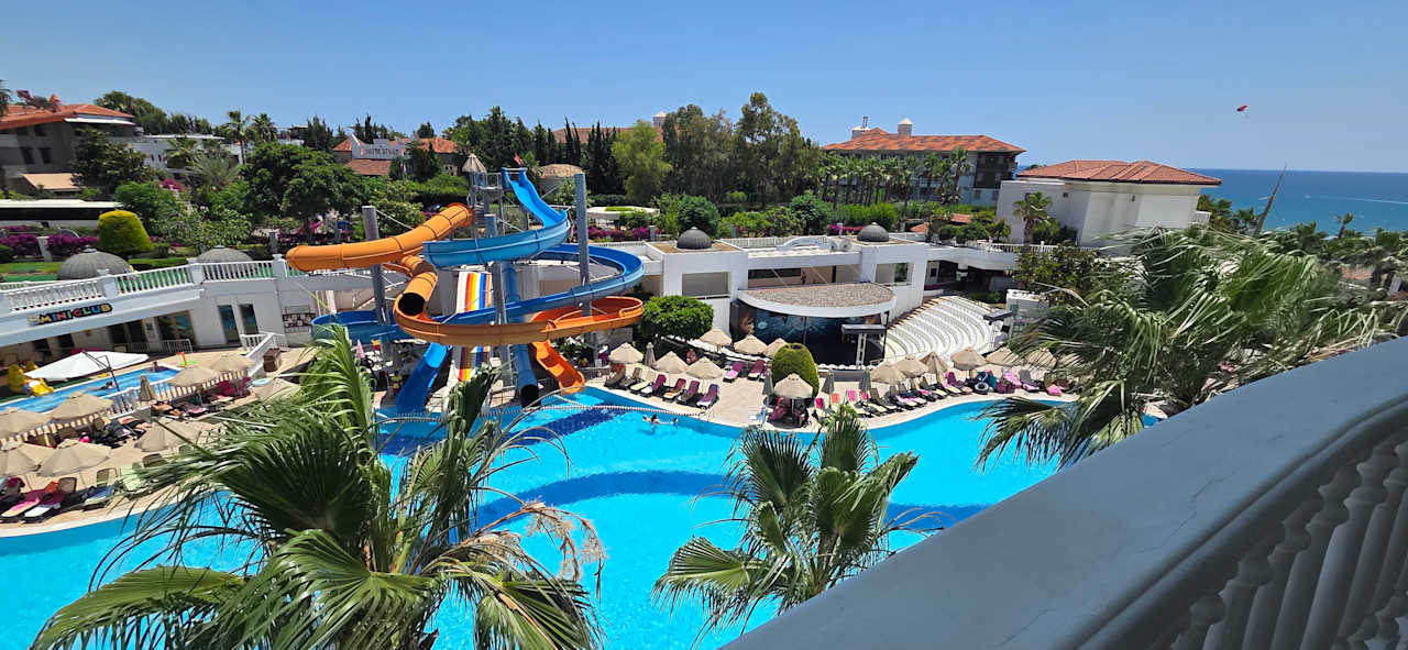 Zimmer Alba Queen Hotel