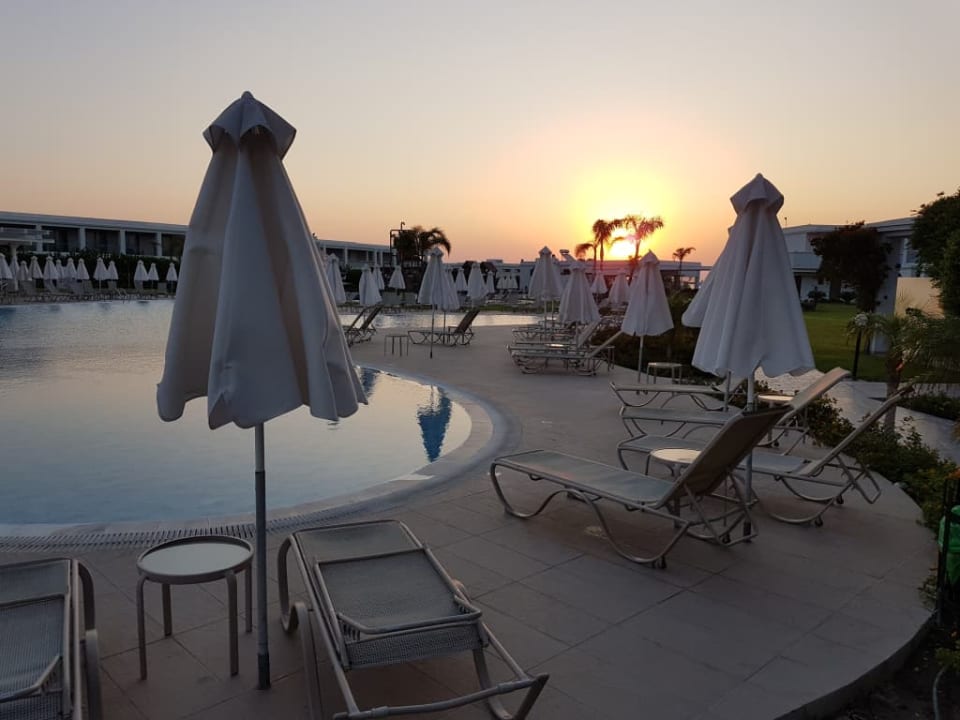 Basen Asterias Beach Resort