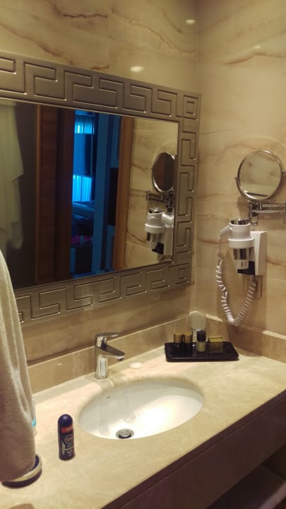 Zimmer Oz Hotels Sui Resort