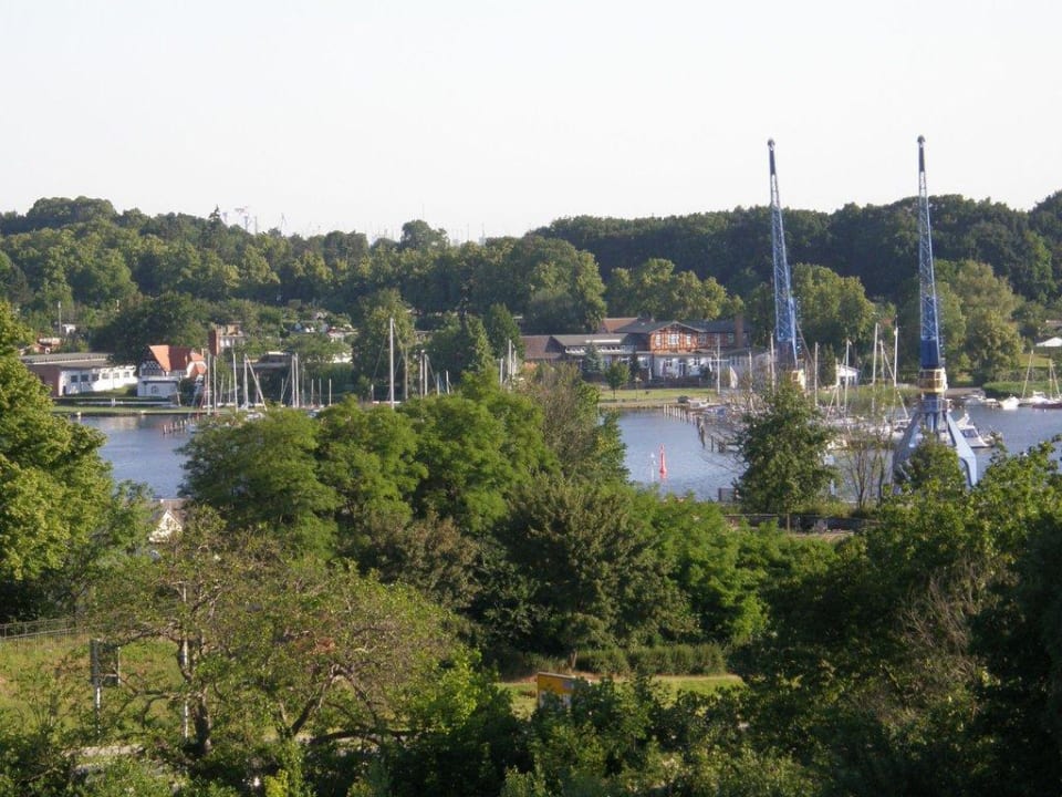 Tages-Blick vom 3. Stockwerk auf den Hafen ScanHotels City Rostock
