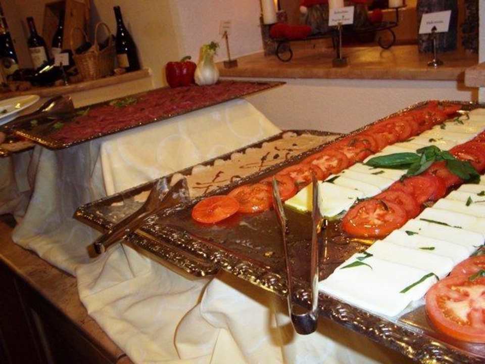 Vorspeisen Büffet Alphotel Tyrol