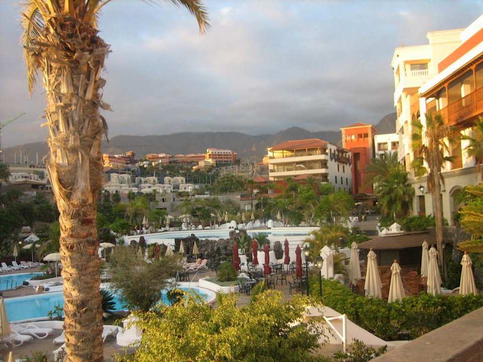 Groß- und kleine Pool Gran Tacande Wellness & Relax Costa Adeje