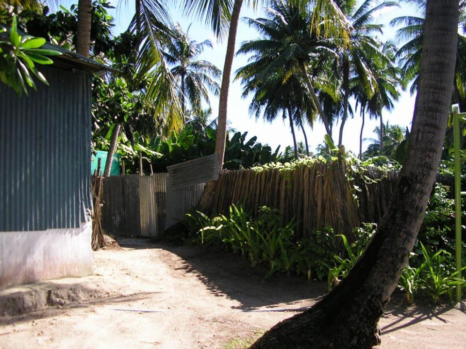 Angestelltentrackt Vilamendhoo Island Resort & Spa