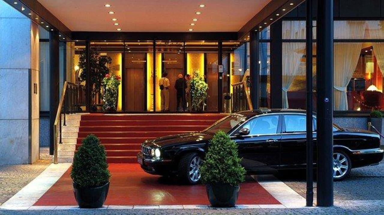 Hoteleingang Centro Hotel Bristol