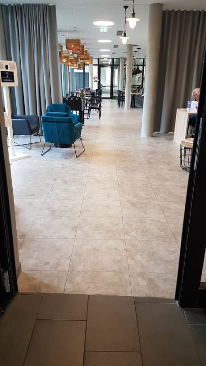 Gastro Holiday Inn - the niu Keg Hamburg Ost