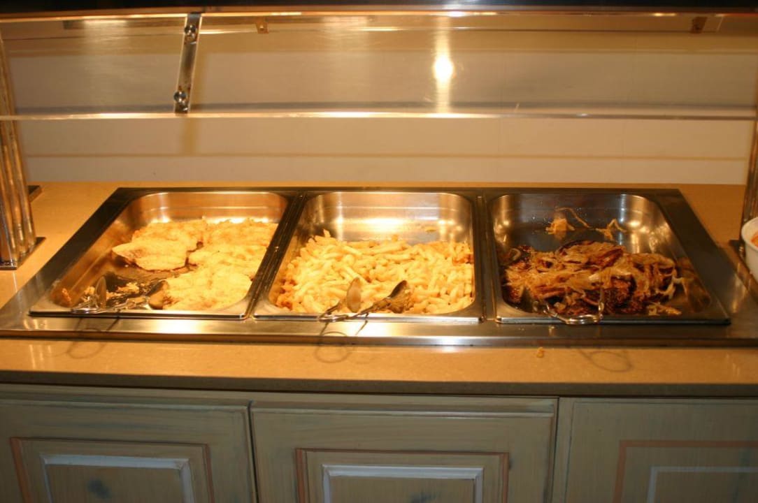 Buffet 2 Bell Port Hotel