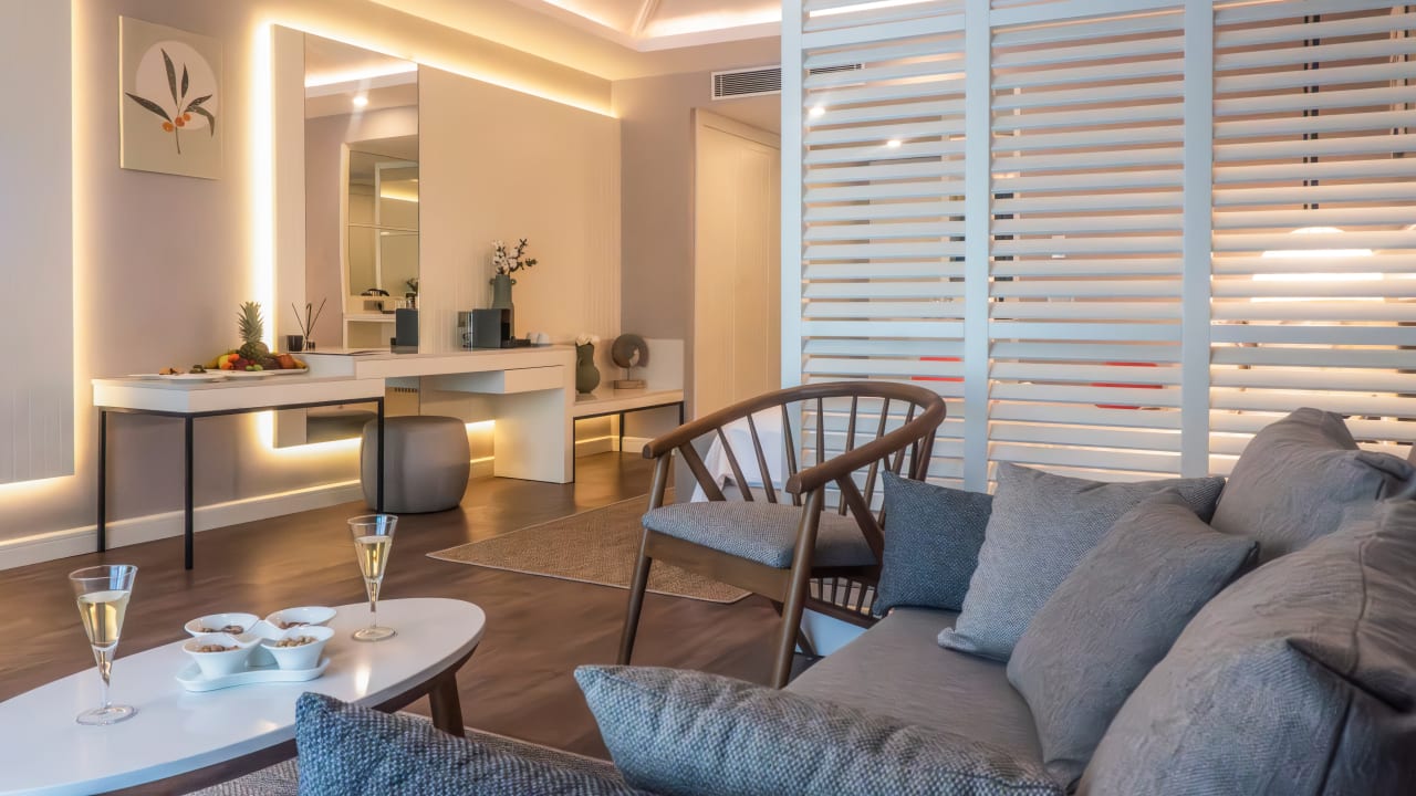 Zimmer Royal Wings Hotel