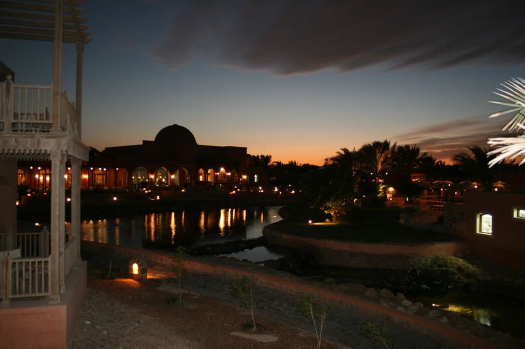 Abendstimmumg auf dem Balkon Radisson Blu Resort, El Quseir