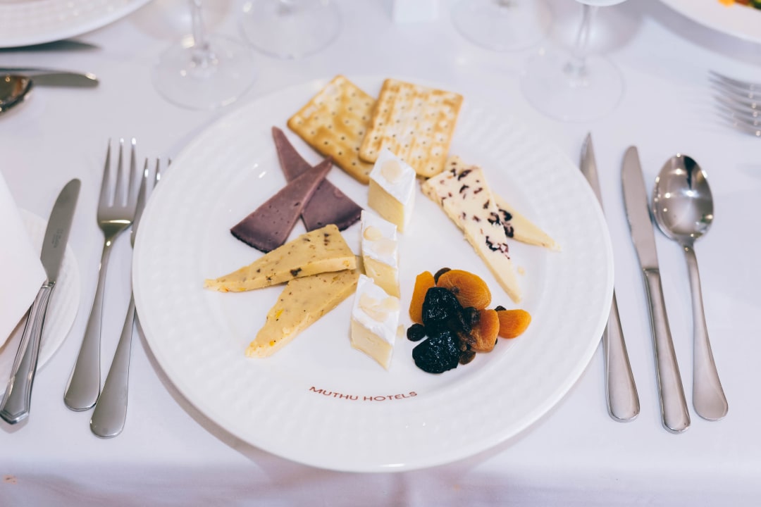 Gastro Grand Muthu Golf Plaza Hotel & Spa