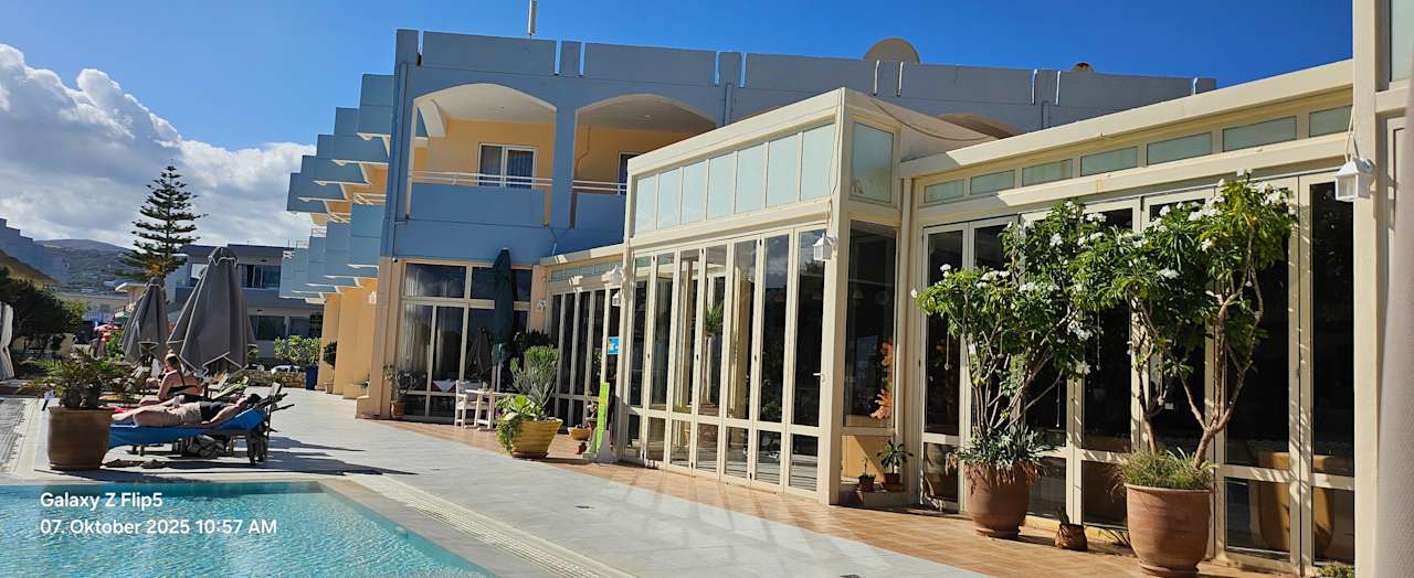 Pool Hotel Kathrin Beach