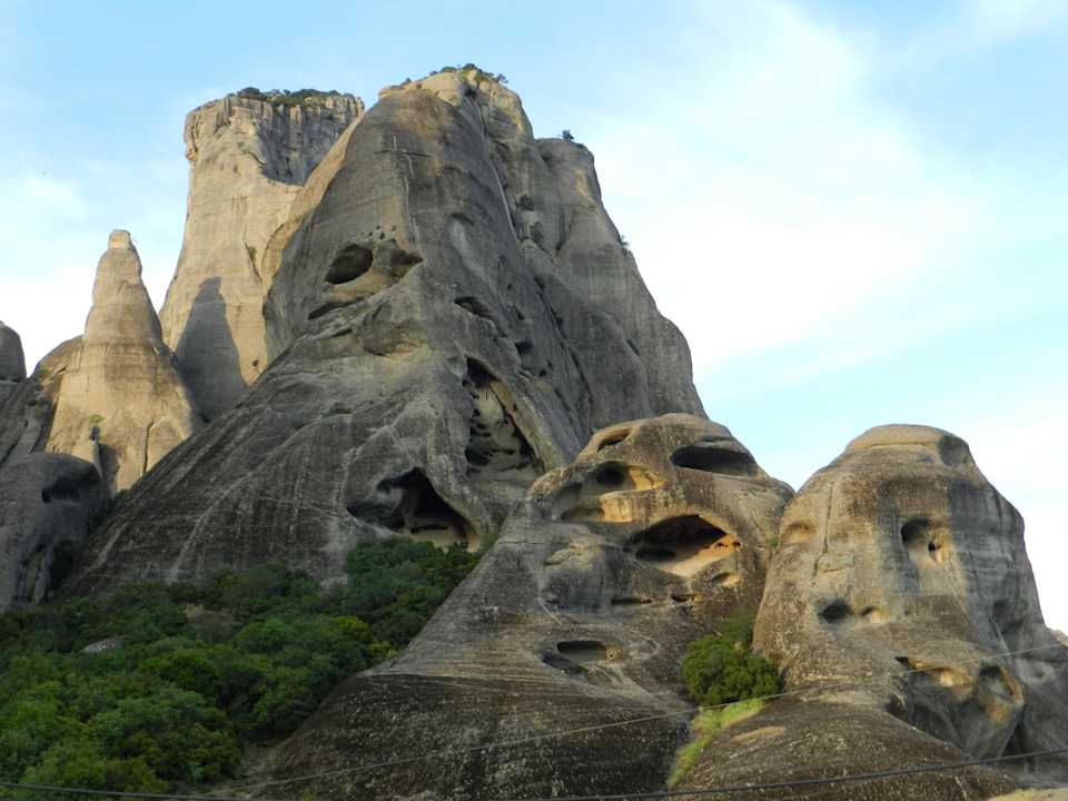 Blick auf die Felsen Theatro Hotel Odysseon