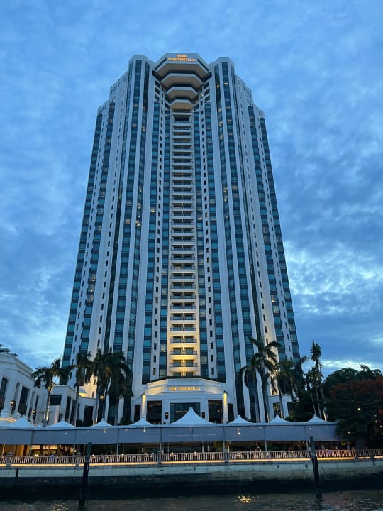 Außenansicht Hotel The Peninsula Bangkok