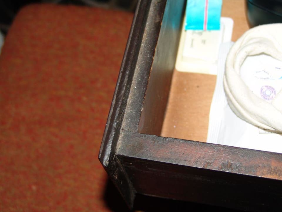 Dreck auf und in den Laden Hotel Heliotrope