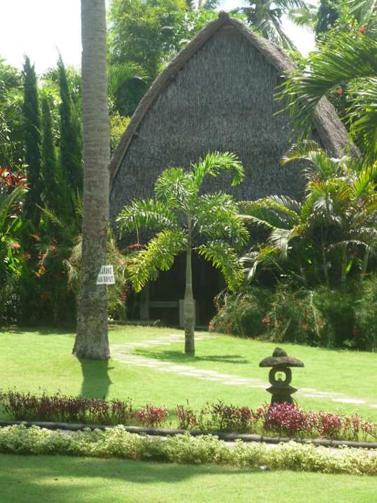 Jineng (war mal für Masasagen geplant) Hotel Candikusuma Beach Villas