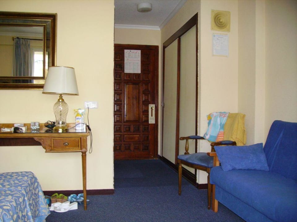 Zimmer, 6. Etage, Staßenseite Hotel La Barracuda