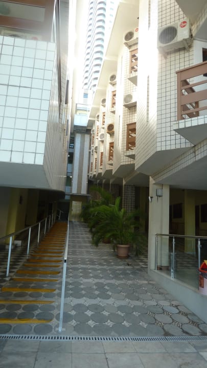 Ansicht mit abgestuften Etagen Bello Mare Hotel