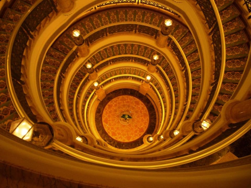Treppenaufgang Emirates Palace Mandarin Oriental