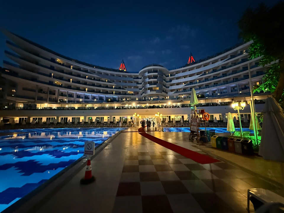 Außenansicht Botanik Hotel & Resort