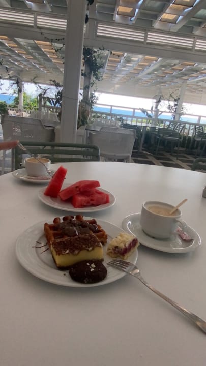 Gastro Can Garden Resort