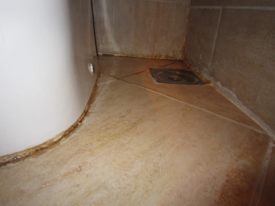 Bad Pyramisa Sunset Pearl Resort