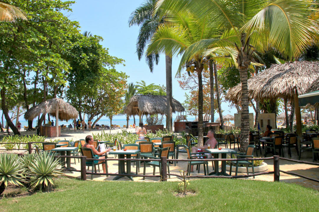 Beachbar Iberostar Waves Costa Dorada
