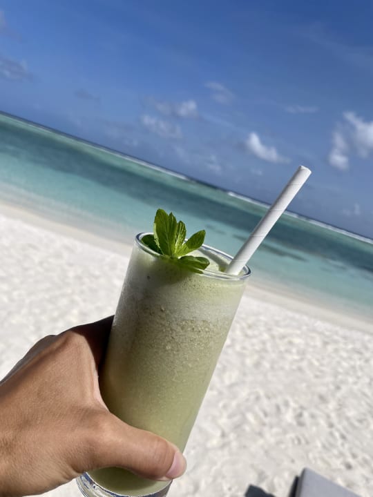 Strand Le Meridien Maldives Resort & Spa