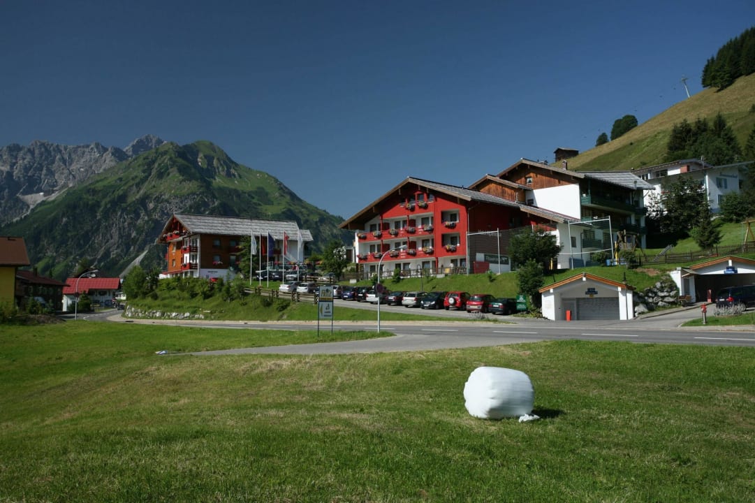Außenansicht IFA Alpenrose Hotel Kleinwalsertal