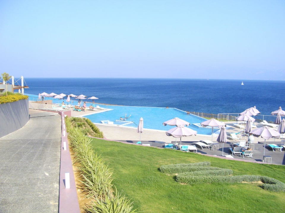 Traumhaft schöne Poolanlage Michelangelo Resort & Spa