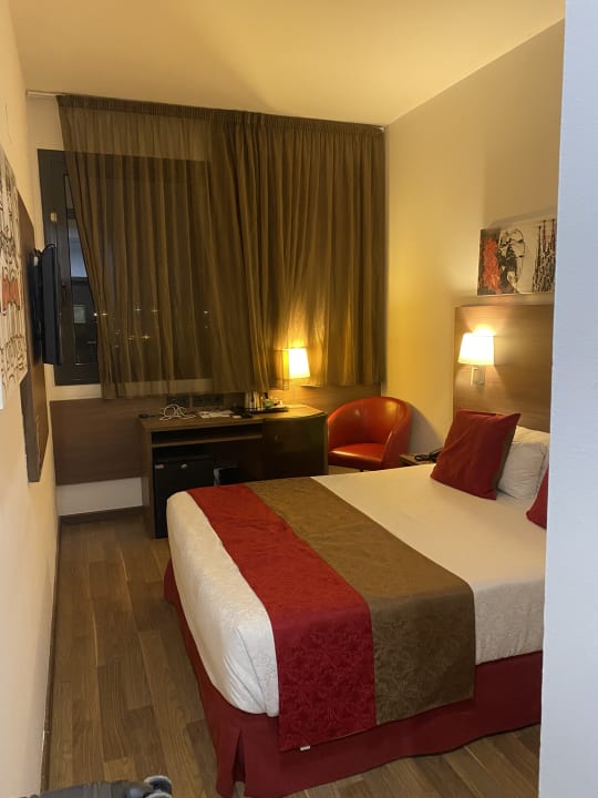 Zimmer Hotel 4 Barcelona