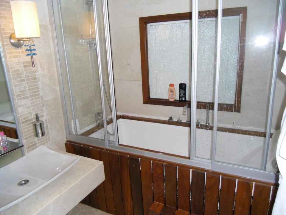 Badezimmer Hotel Goldcity Tourism Complex