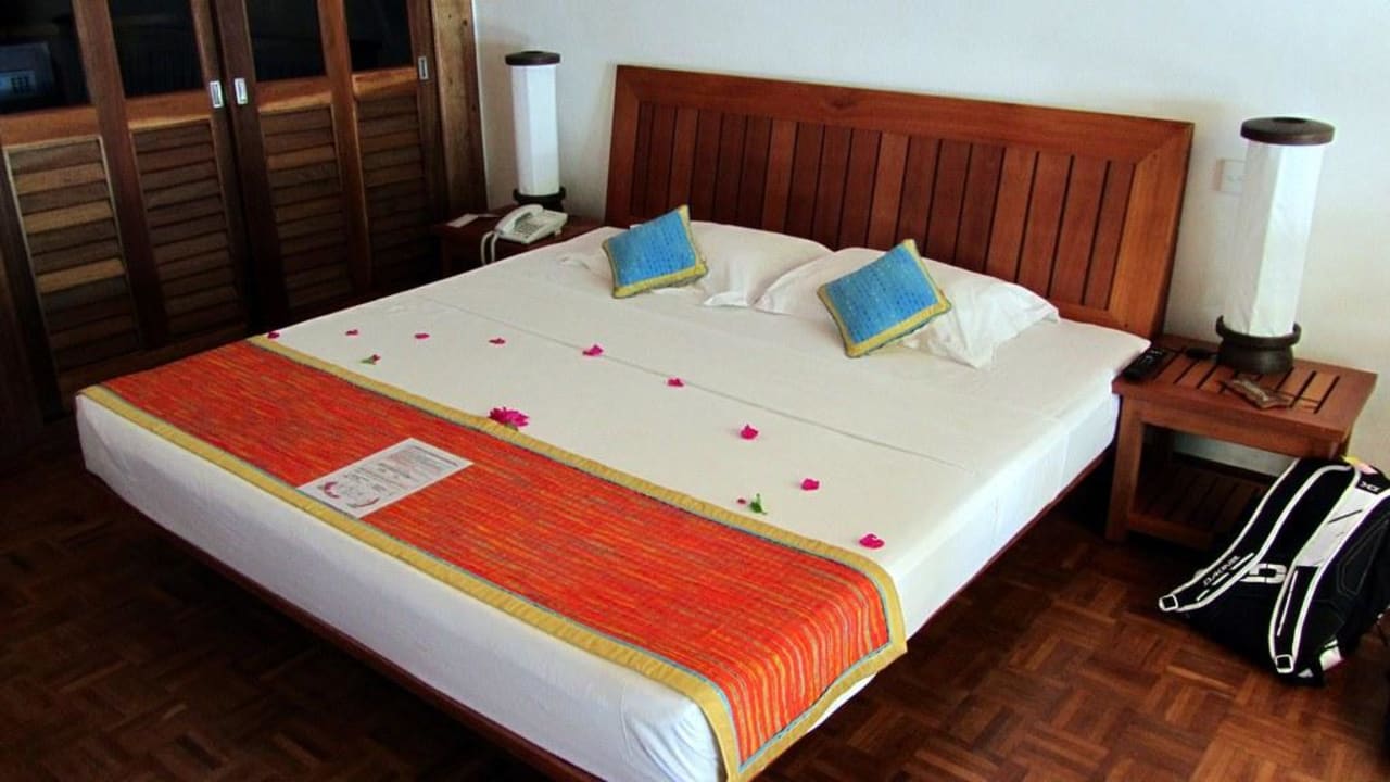 Schlafraum NH Collection Maldives Reethi Resort