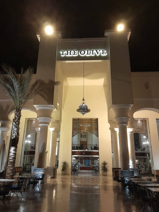 Außenansicht Pickalbatros Palace Hotel-Port Ghalib