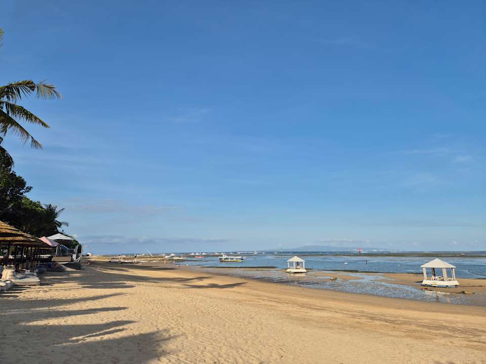 Strand Puri Santrian