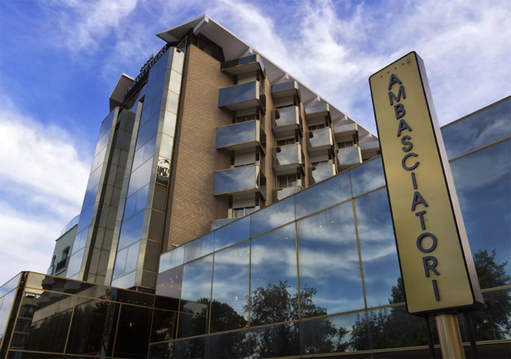 Außenansicht Hotel Ambasciatori