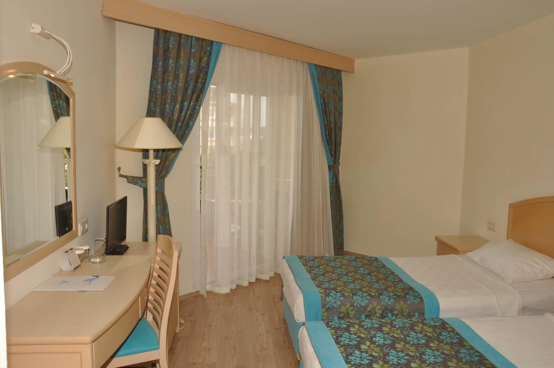Zimmer im Annex-Nebengebaeude (C Block Aska Hotel Just in Beach