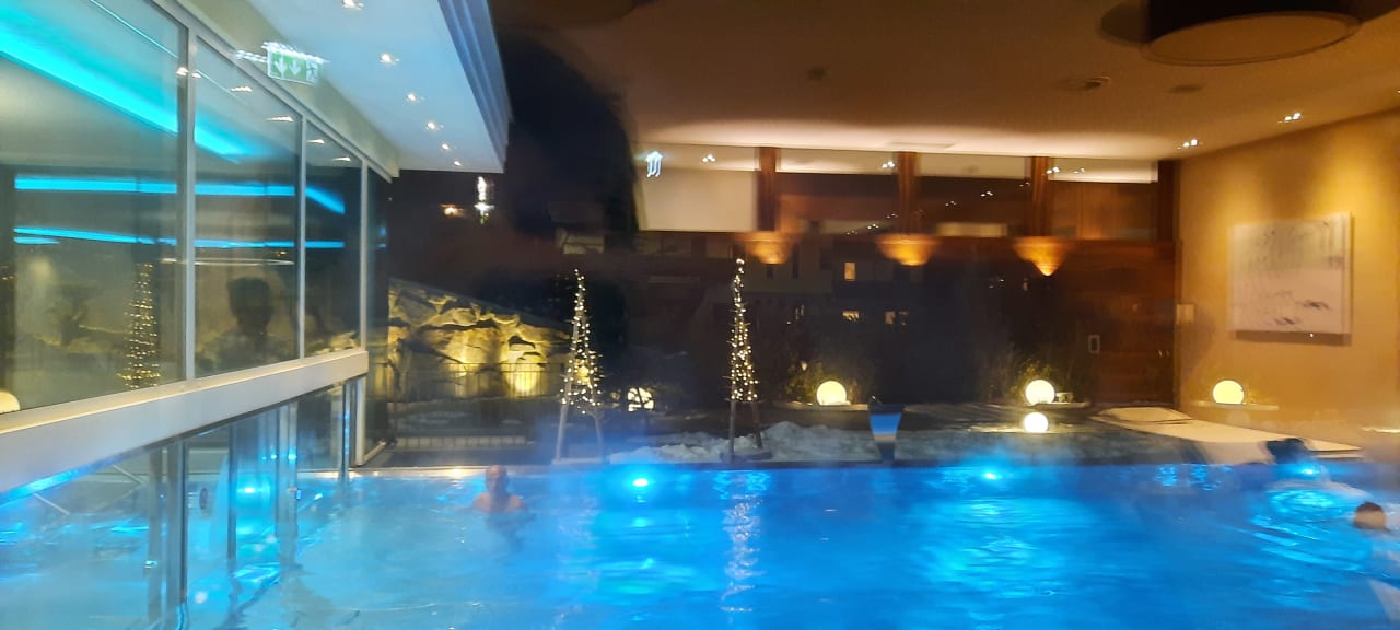 Pool Platzlhof - Mein Hotel im Zillertal