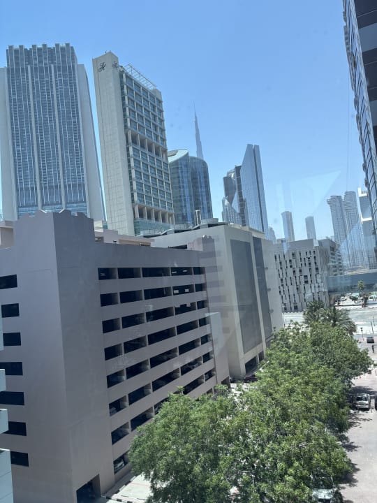 Ausblick Rose Rayhaan by Rotana