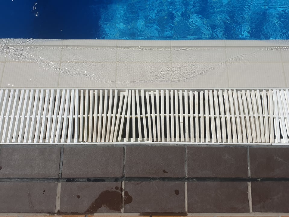 Pool Dreams Sunny Beach Resort & Spa