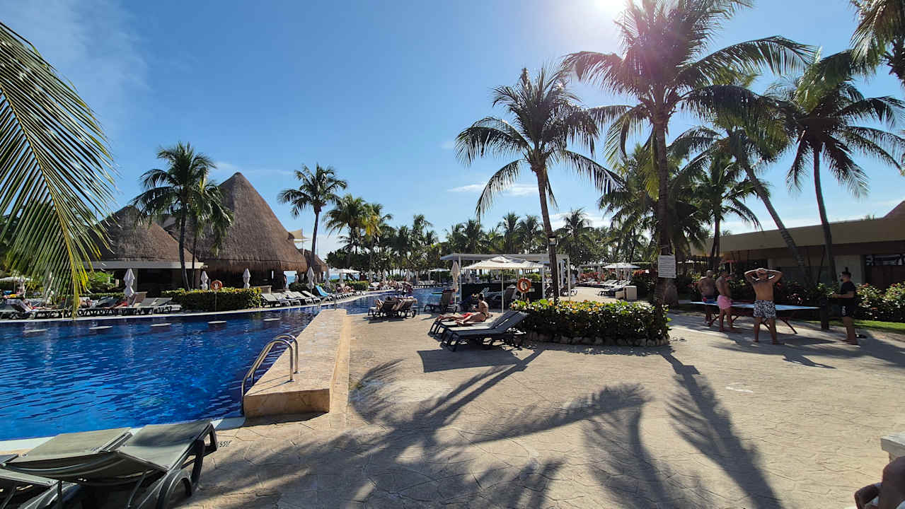 Pool Catalonia Playa Maroma