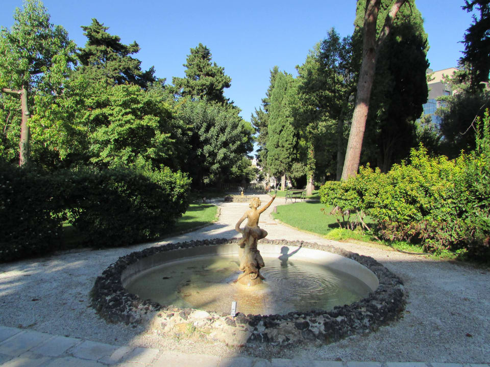 Hotelanlage: Park Mercure Villa Romanazzi Carducci Bari