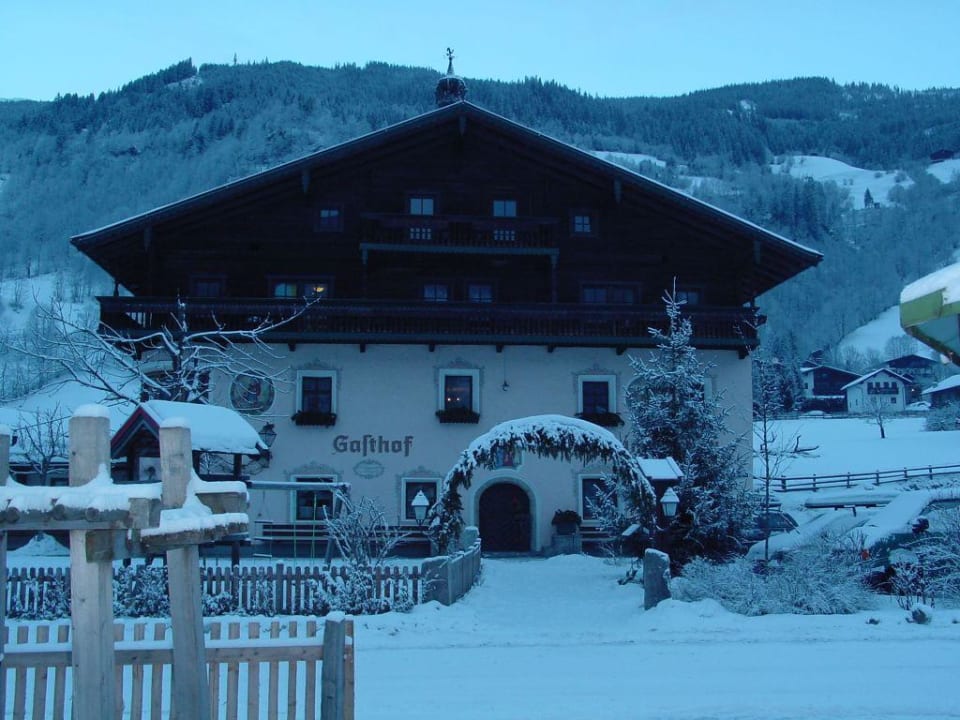 aussenansicht Hotel Senningerbräu