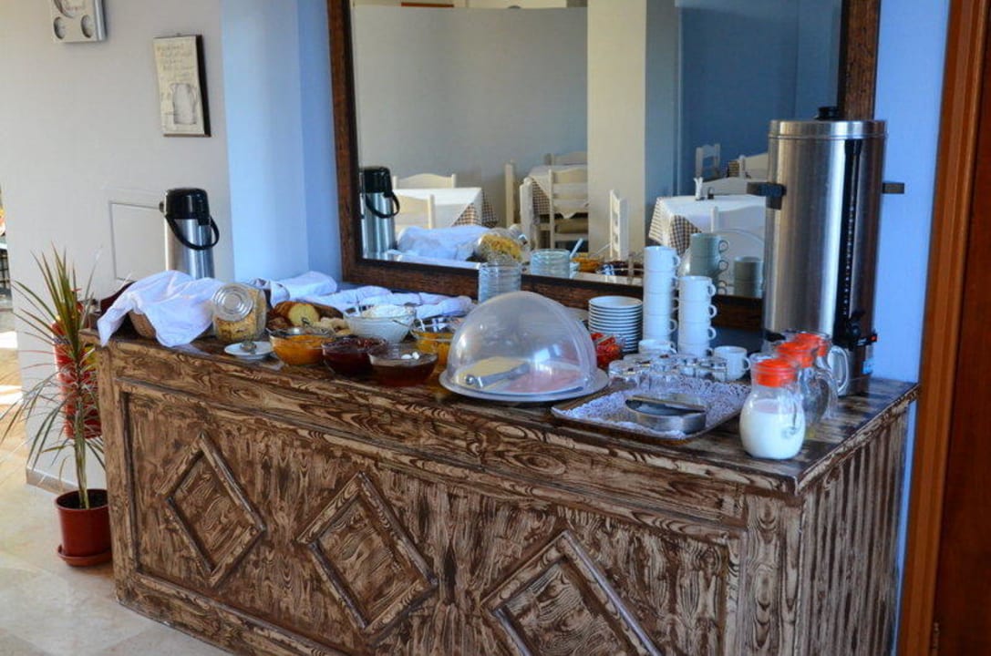 Śniadania Hotel Peli