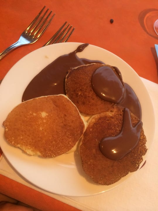 Das highlight des Buffets: Die leckeren Pancakes! Aldiana Club Rocca Nettuno Calabria