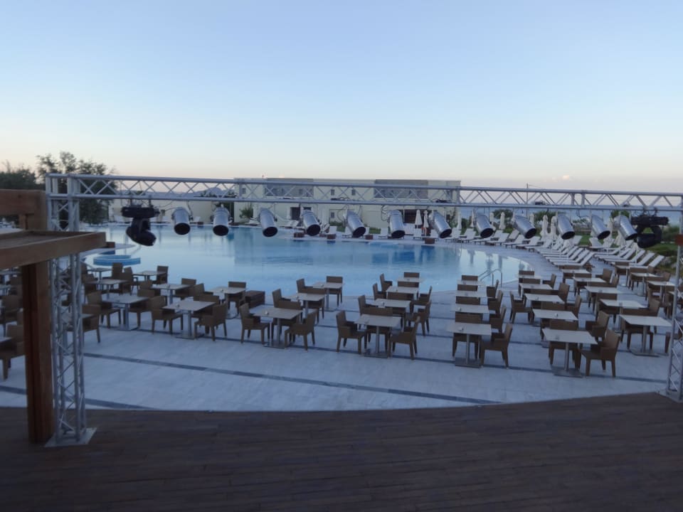 Bar/ Abends SENTIDO Port Royal Villas & Spa
