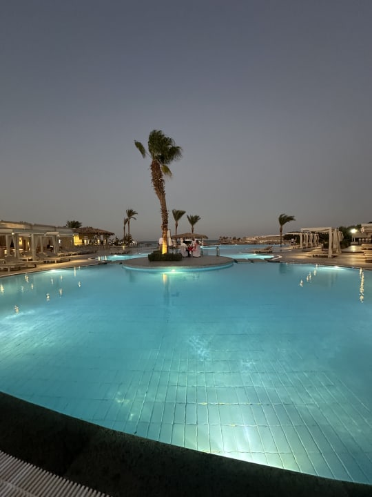 Pool JAZ Elite Casa del Mar Beach