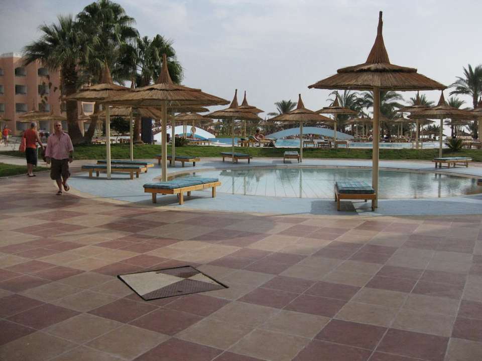 Poolanlage Beach Albatros Resort