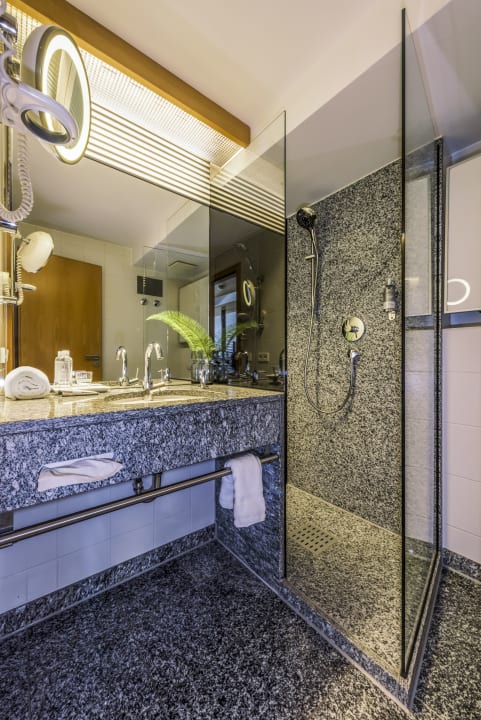 Zimmer SEEhotel Friedrichshafen
