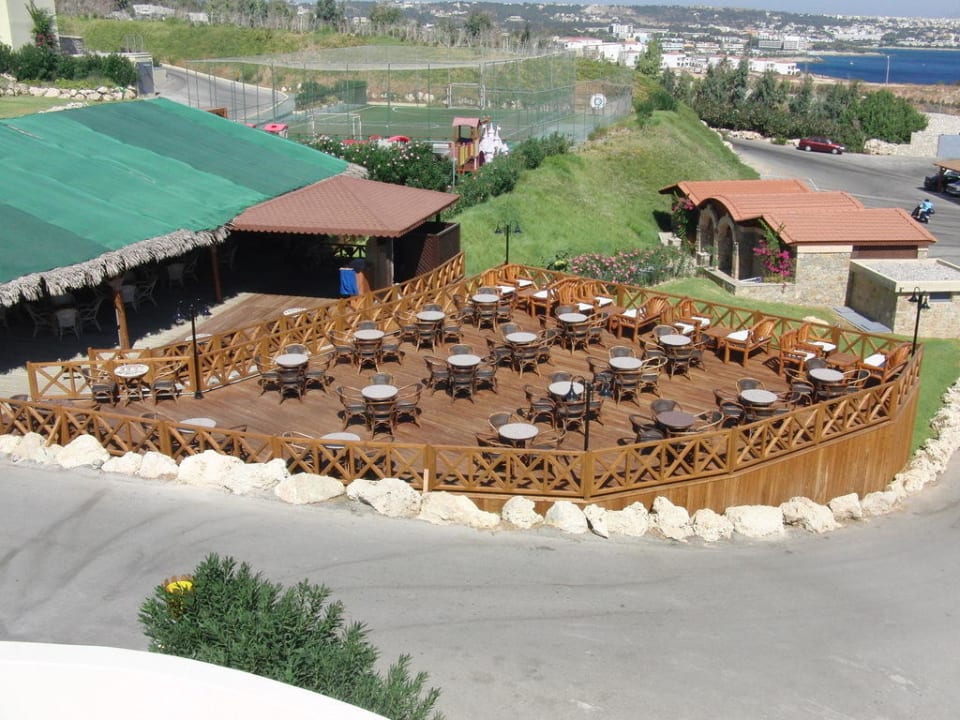 Neue Aussenterrasse Safari Bar Hotel Kalithea Horizon Royal