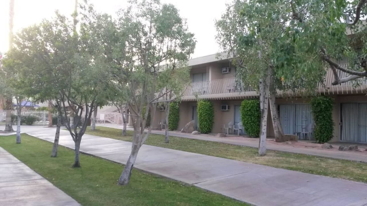 Außenansicht Hotel Days Inn Palm Springs